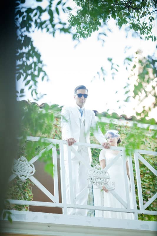 custom white suite for berk wedding2